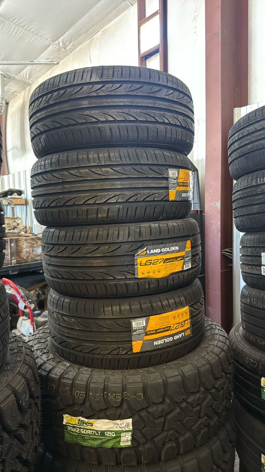 245/45/17 Land Golden Tires Installed And Balanced / Instaladas Y Balanceadas