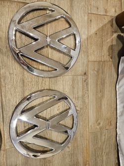 VW Bus Emblem