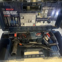 Bosch 11255VSR Bulldog Xtreme  SDS-Plus Rotary Hammer Drill