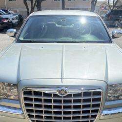 2005 Chrysler 300c 
