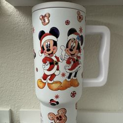 40oz Mickey & Minnie Christmas Tumbler