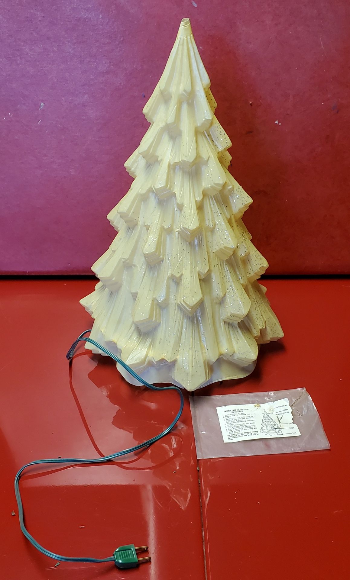 Vintage 1960s "Twinkle Twee" Light-Up Christmas Tree Decor in Original Box!