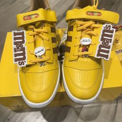 Size 11 adidas M&M’s X Forum ‘84 Low Peanut 