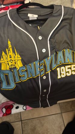 disneyland jersey size M men