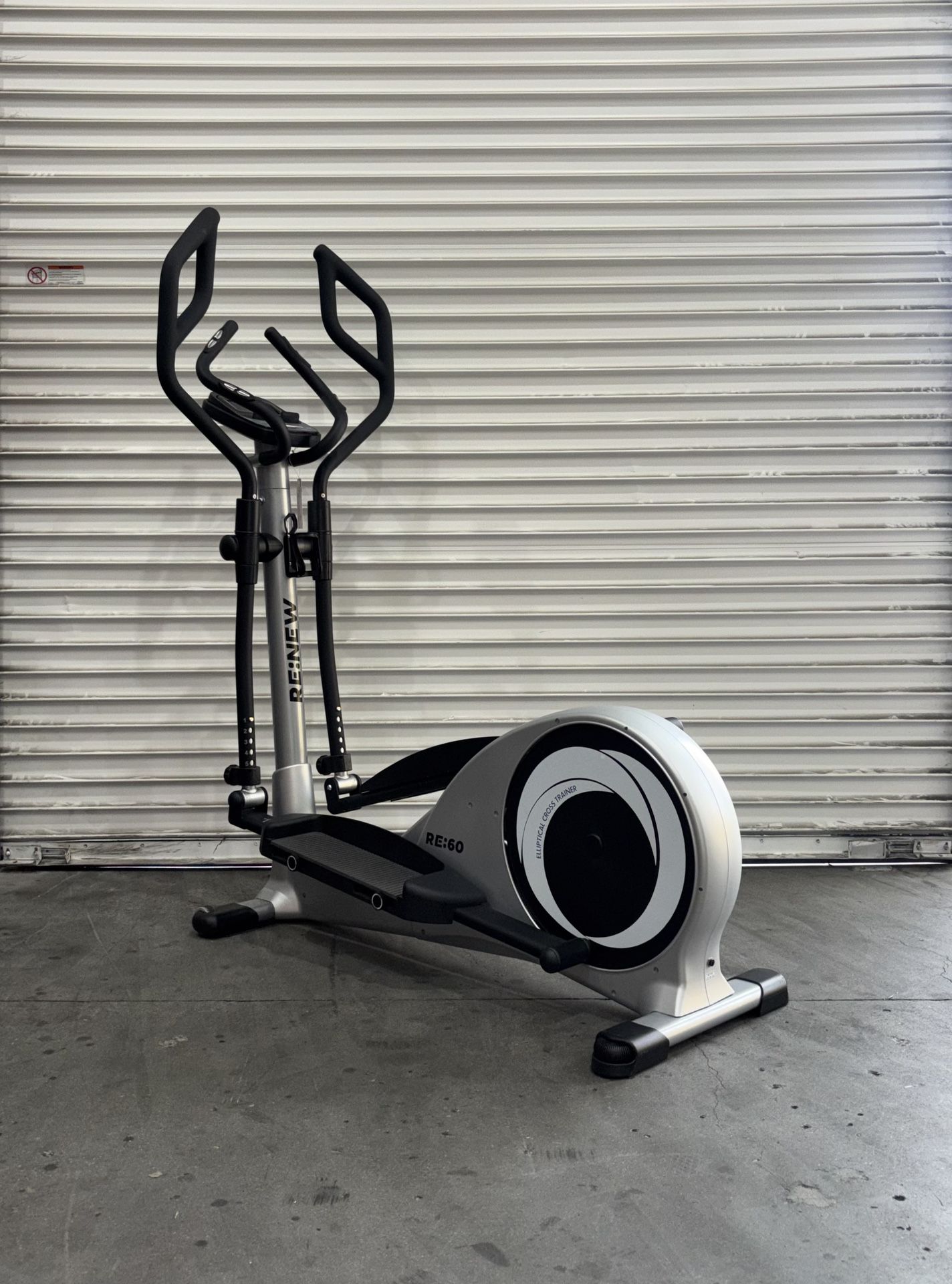 RE:NEW RE:60 Compact Elliptical