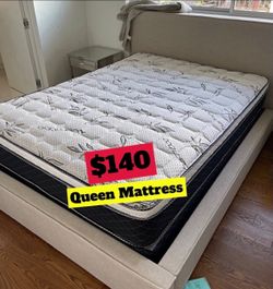 Queen size pillow top mattress