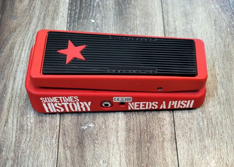 JIM DUNLOP TBM95 Tom Morello Signature Cry Baby Wah Guitar Pedal 