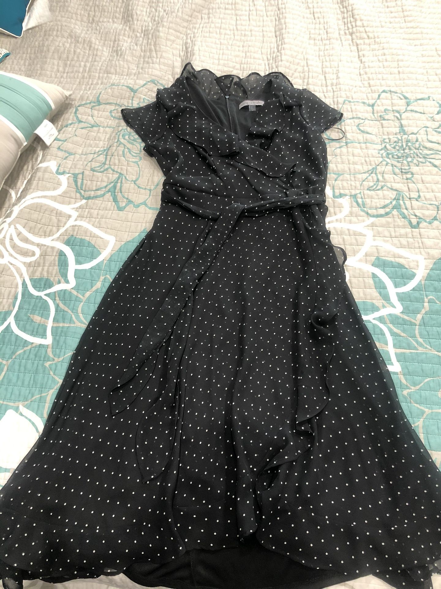 Dress Size 4P