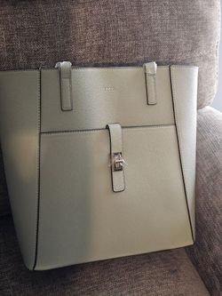 Izod purse