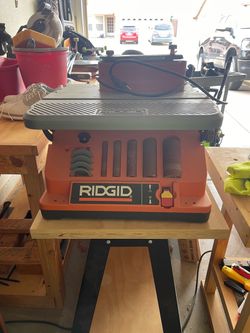 Rigid table top spindle sander EB44243