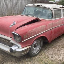 1957 Chevy Belair For Parts 