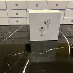 Apple AirPods 4 with Active Noise Cancellation 