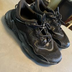 Adidas OZwegoos Sz 9
