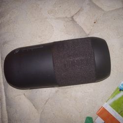 Two Blue Tooth Speakers,An One Sound Bar ,It Needs Wires,All For $20 Cash 