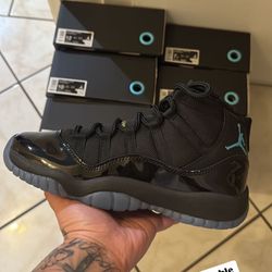 Jordan 11s 