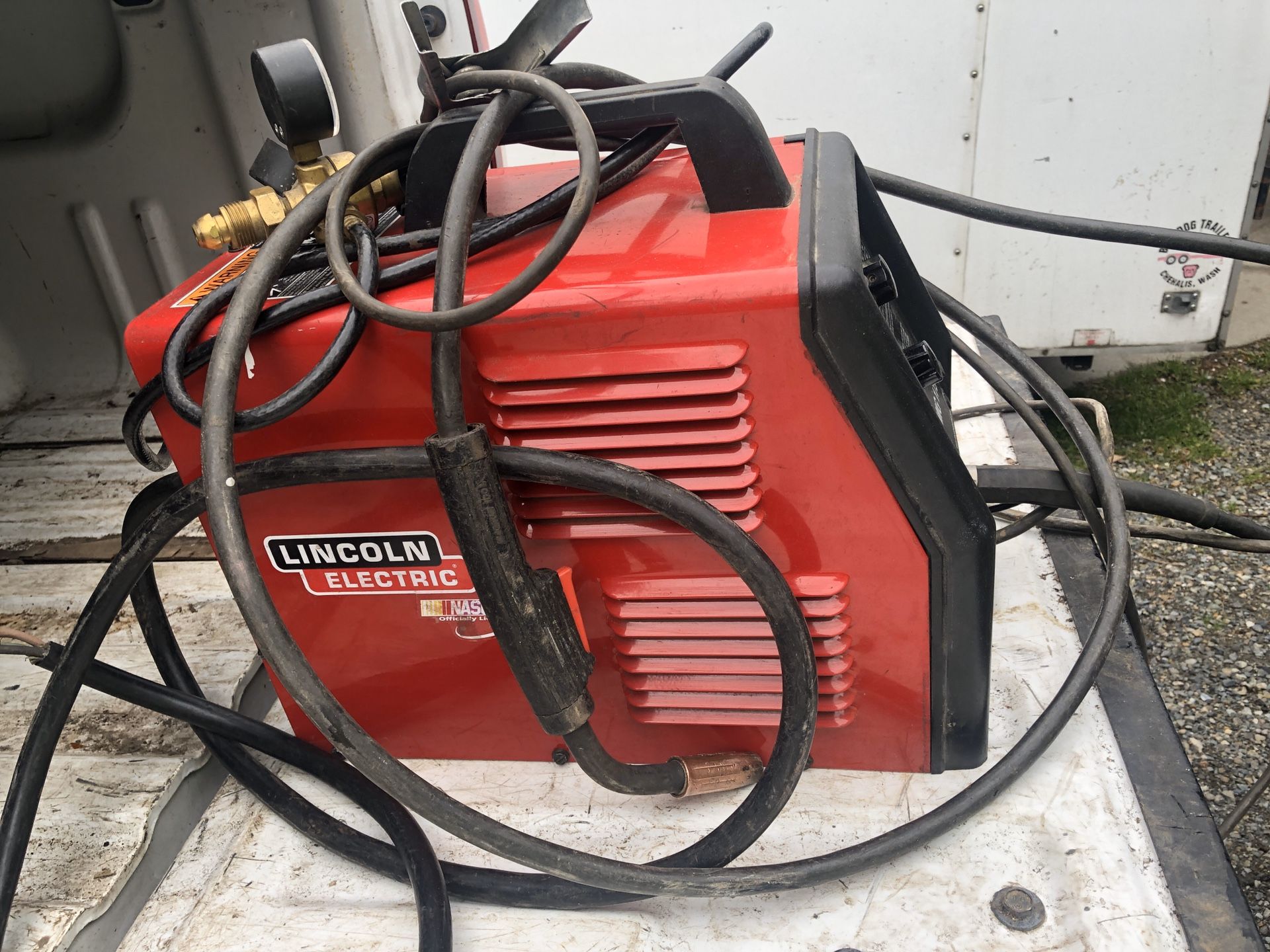 Lincoln pro mig 175 240volt wire feed welder for Sale in Puyallup, WA