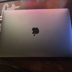 Excellent Condition 2022 MacBook Pro M2