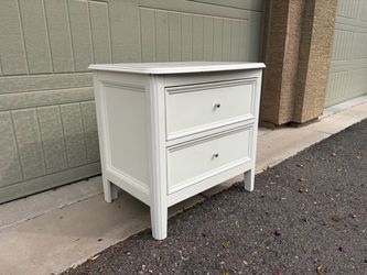 White 2-Drawer Nightstand FREE DELIVERY