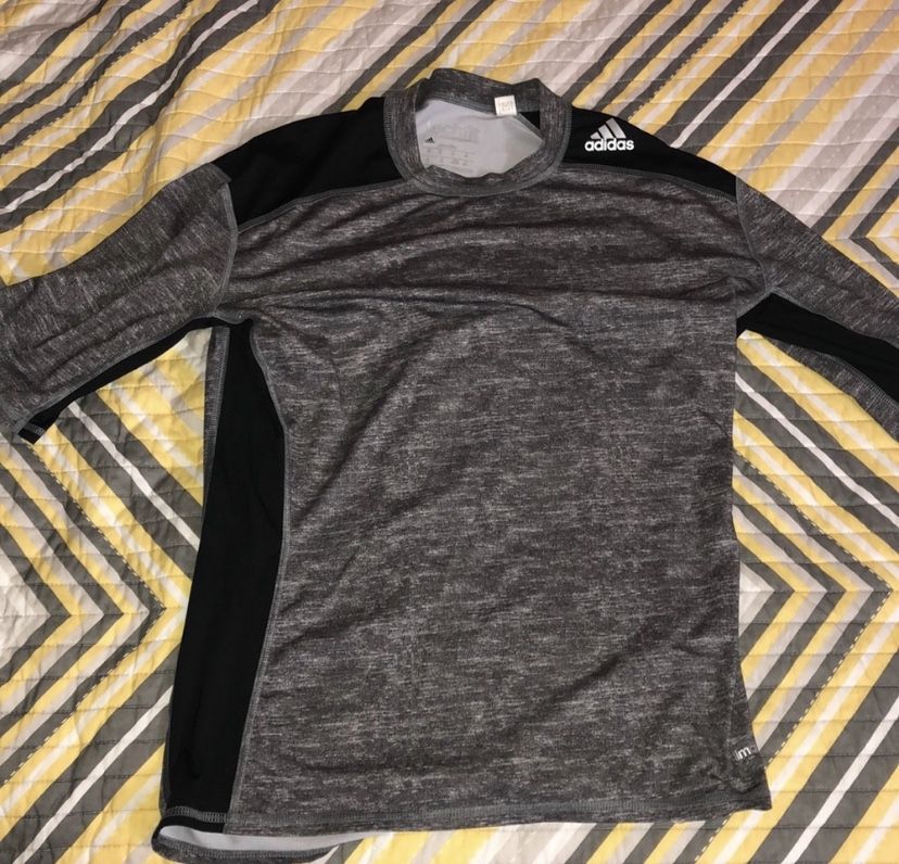 Adidas Tech Fit (XL)