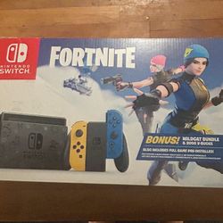 Nintendo Switch Fortnite Wildcat Bundle 