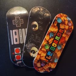 Fingerboard Deck Lot