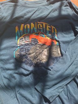 Cat And Jack Good Condition Long Sleeve Graphic Tee Shirt.