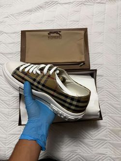 Burberrys Shoes Size 11