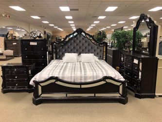 BRAMD NEW COMPLETE BEDROOM SET