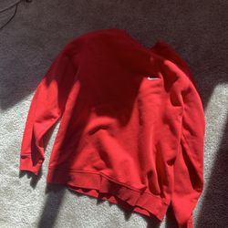 Red nike sweatshirt