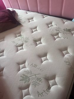 Full mattress