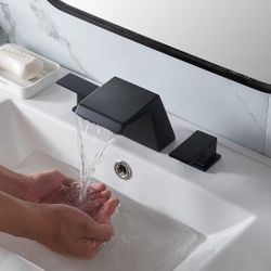 Widespread Waterfall Roman Tub Faucet, 2 Handle Bath Tub Faucet Set with Quickly-Connected Hose F10B