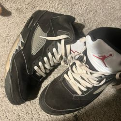 Jordan 5 Metalic