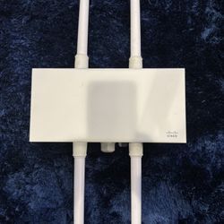 Cisco Meraki MR86 Outdoor Access Point And Poe Router