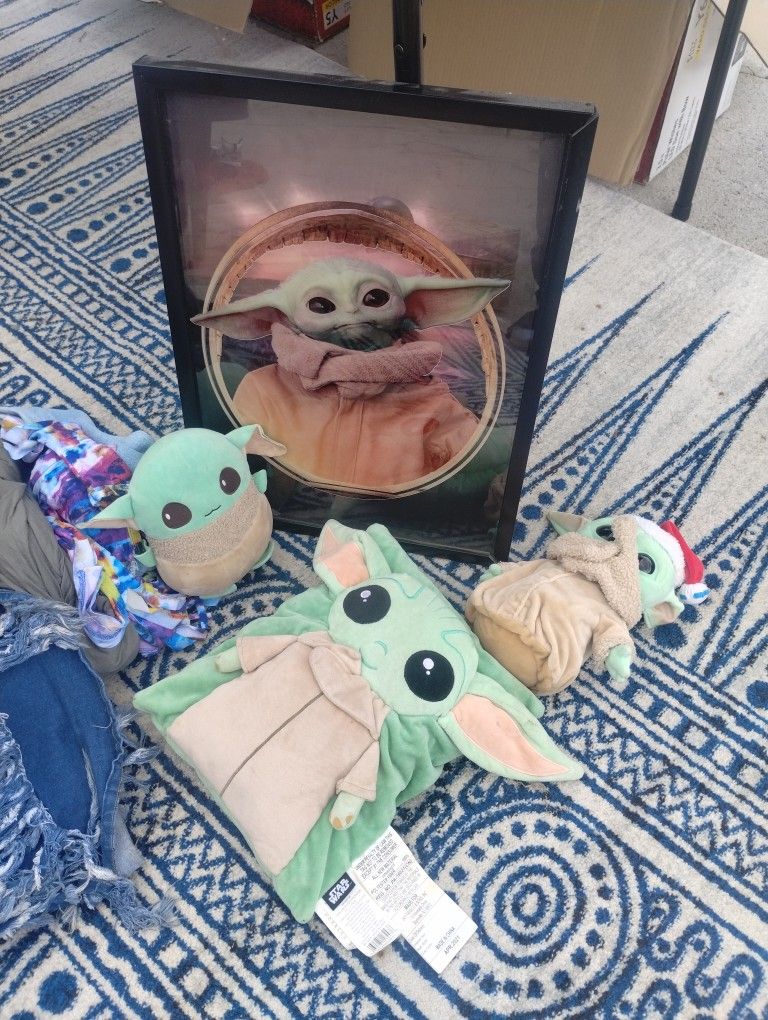 Baby Yoda Set