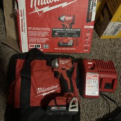 M18 Impact Driver Kit