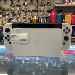Nintendo Switch OLED 39767-1