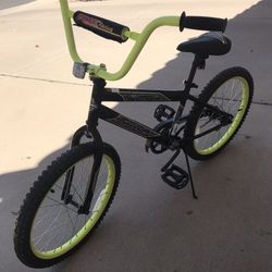 Huffy 20” Rock It Kids Bike