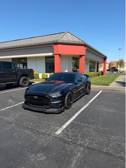 2018-2023 mustang carbon hood