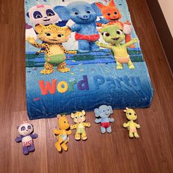 Word Party Dolls And Blanket