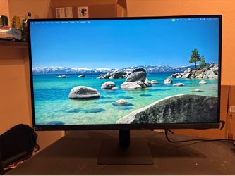 Samsung 27” 4K UHD Monitor