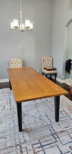 Dinning table with chairs