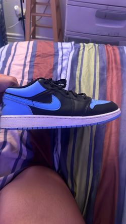 Jordan 1 low black university blue. Size 7