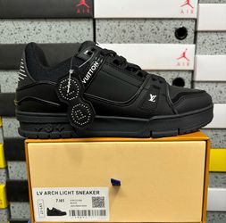 Lv trainers