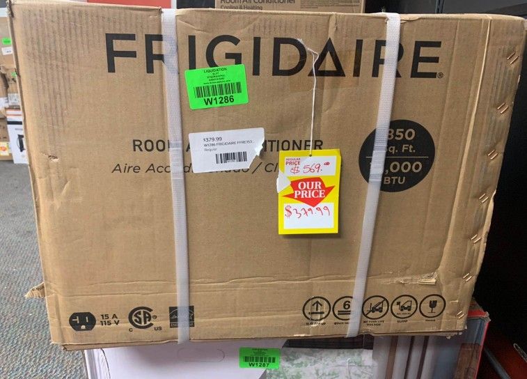 FRIGIDAIRE FFRE153WAE 15000 BTU Window Air Conditioner for Sale in