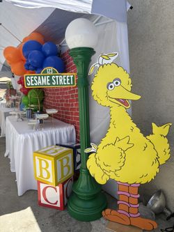 Sesame Street Lamp Post