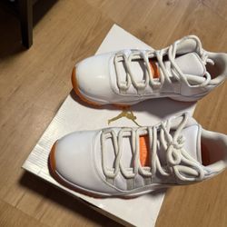 Jordan 11 Citrus Lows