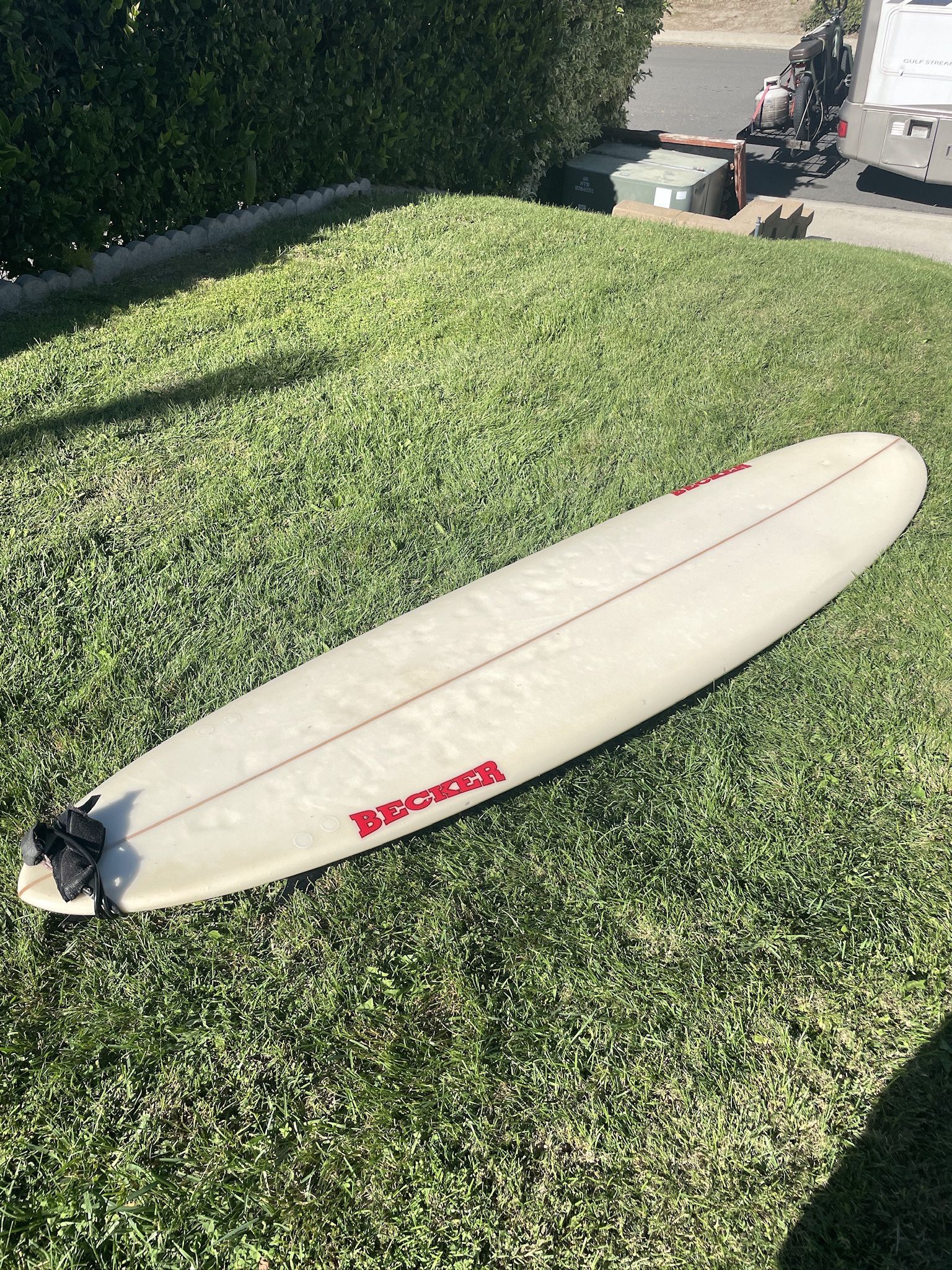 8’6 Becker Midlength/Fun Board