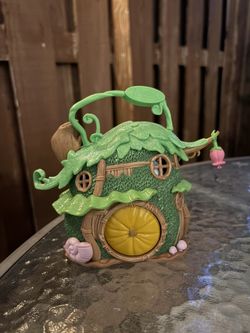 Tinker Bell’s House Mini Figure – Magical Fairy Playtime!