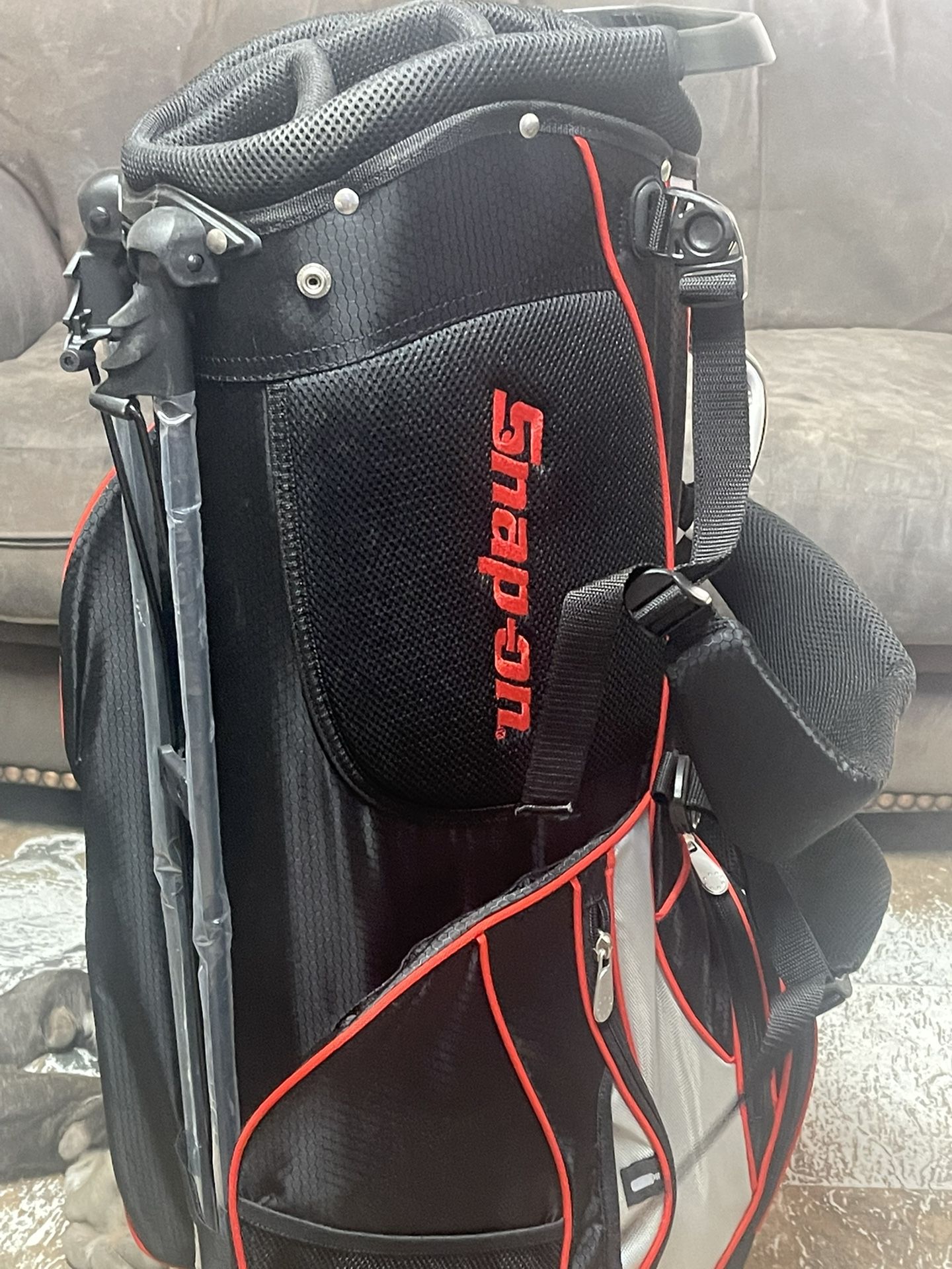 Brand new Snap on Golf bag for Sale in San Antonio, TX OfferUp