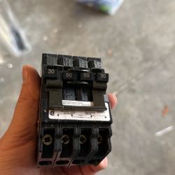 Siemens Quad Breaker Never Used 